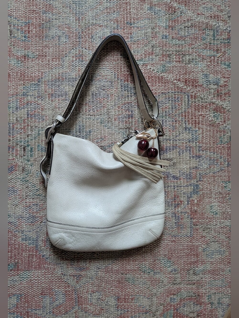 Cream Coach shoulder Bag
